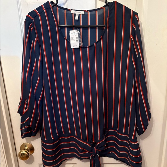 Maurices Blue and Orange Boxy Tie Front Blouse‎ - Picture 1 of 3